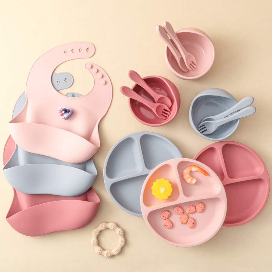 5Pcs Baby Silicone Feeding Set - Baby Food Kit review and price